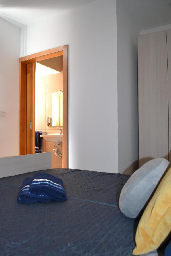La Luna Town House Sliema Esterno foto